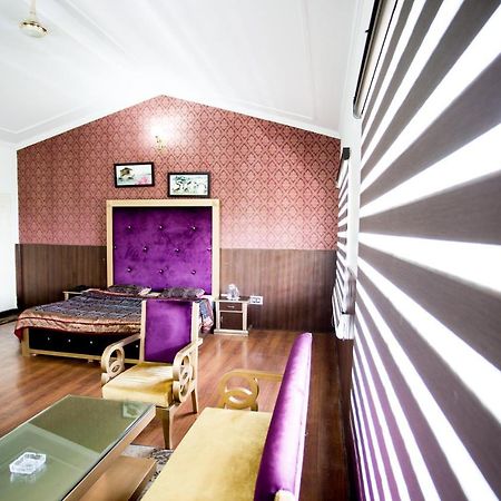 Chamba  Tehri Club And Resort מראה חיצוני תמונה